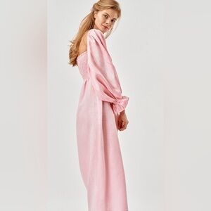 Sleeper Atlanta Linen Midi Dress in light pink